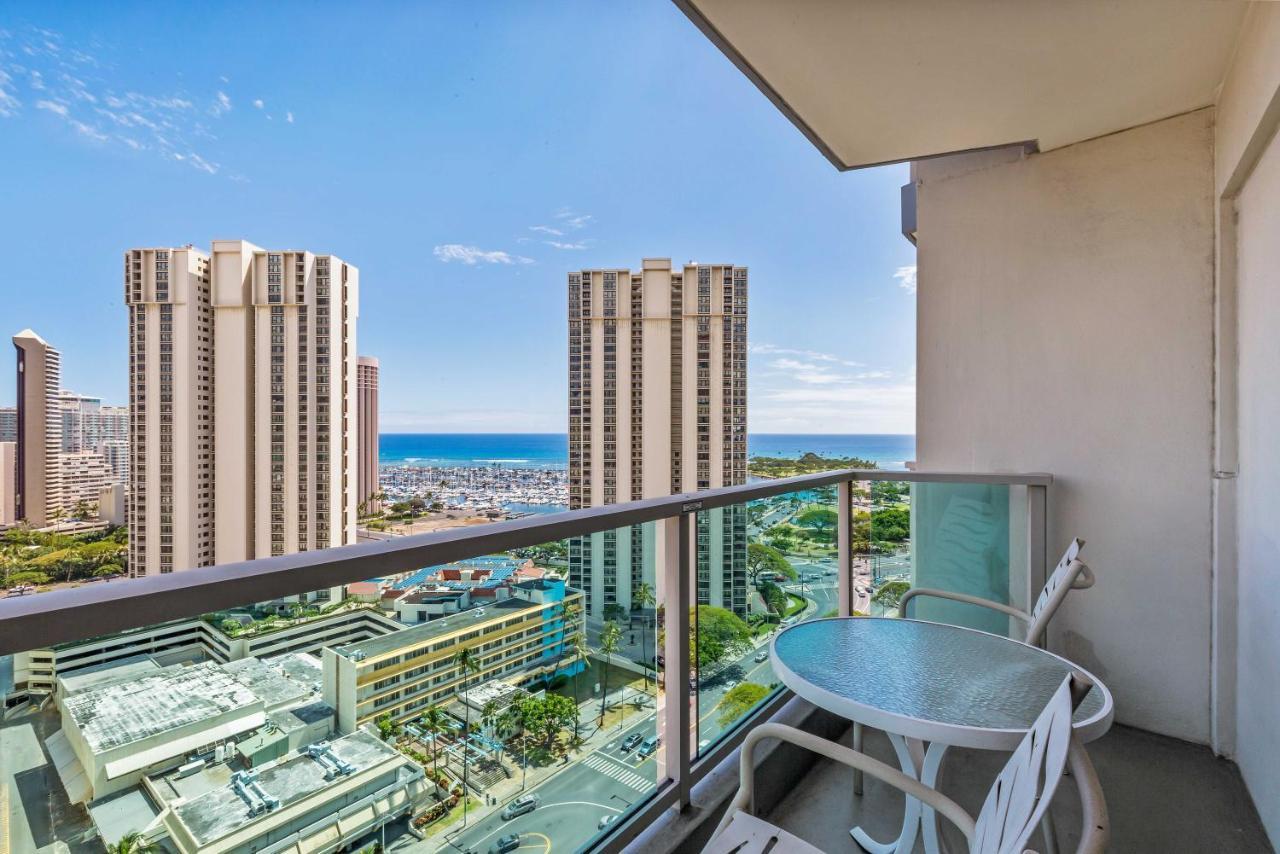 Castle At Ala Moana Hotel Honolulu Exteriör bild
